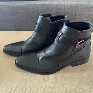 Calvin Klein Mens leather boots